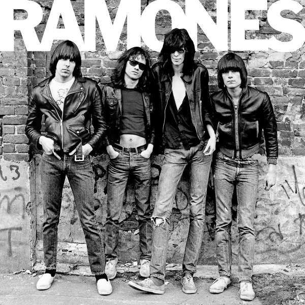 RAMONES – RAMONES 40th anniversary edition