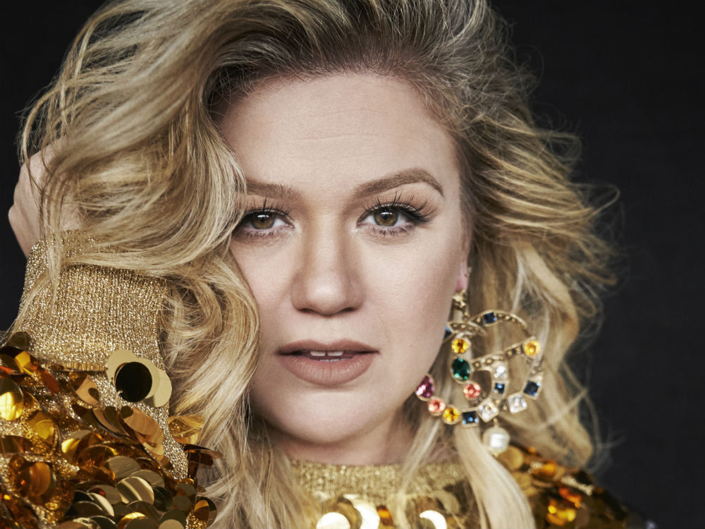 Pročitajte više o članku Kelly Clarkson u predivnoj baladi ‘Never Enough’