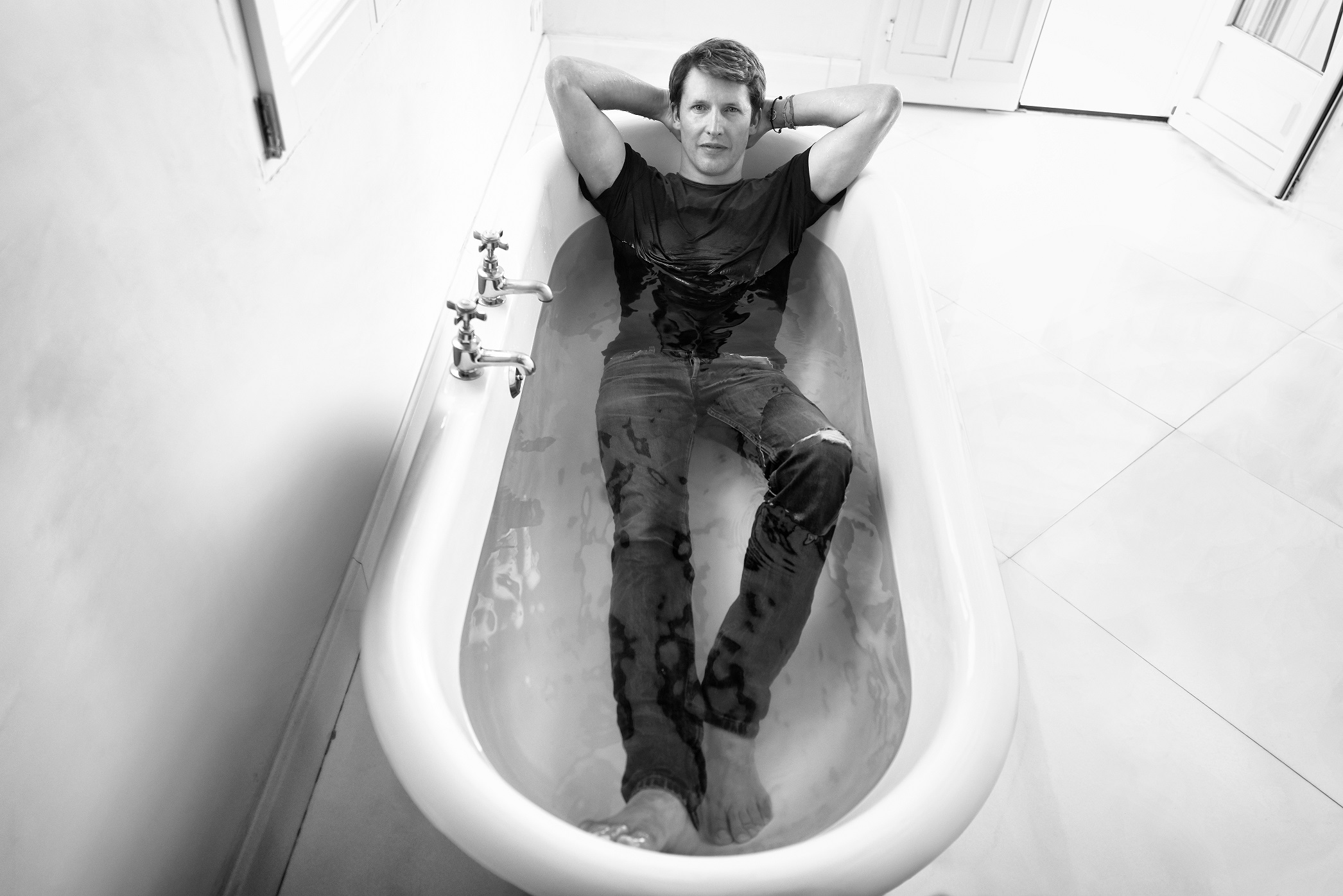Read more about the article James Blunt predstavlja “The Truth”