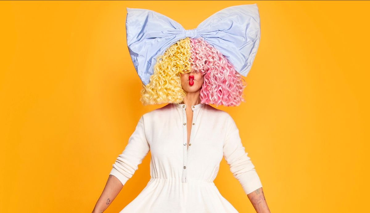 Pročitajte više o članku Multiplatinasta glazbenica Sia predstavlja novi singl “Together”