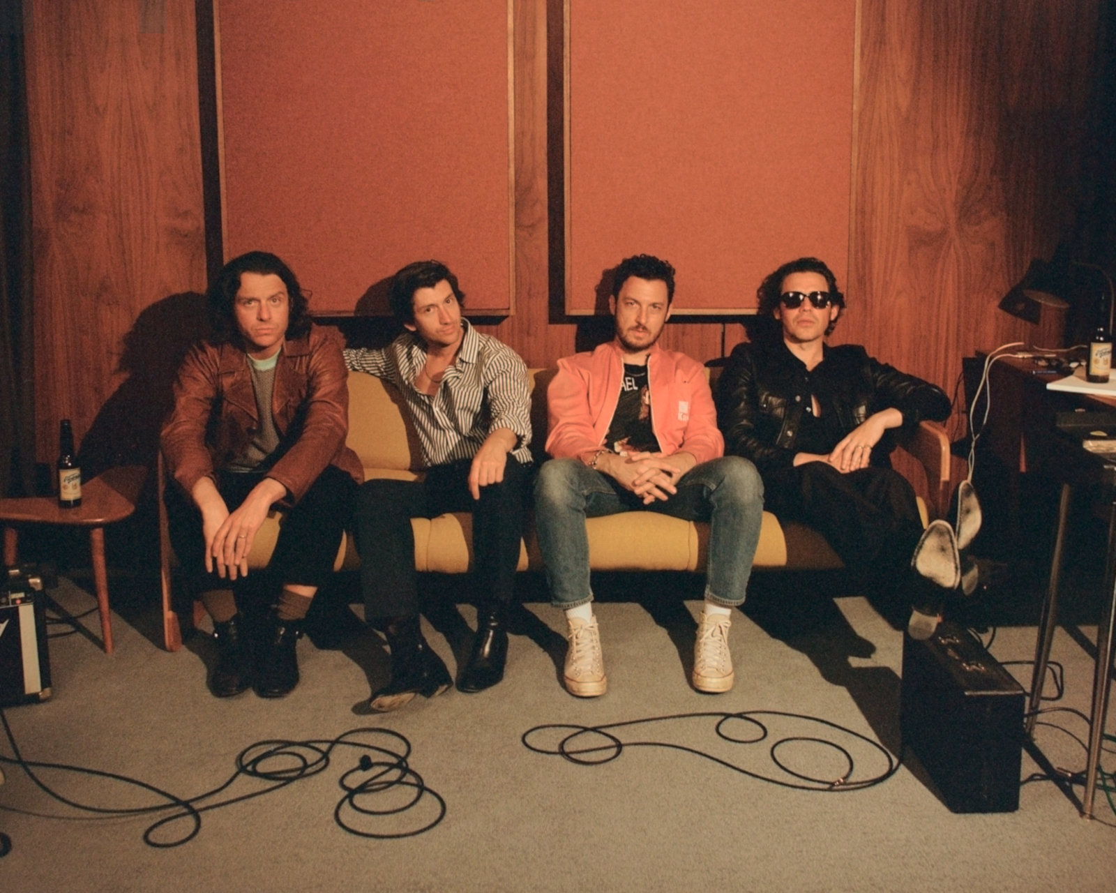 Trenutno pregledavate Iščekivani sedmi studijski album “The Car” Arctic Monkeysa dostupan za PREORDER