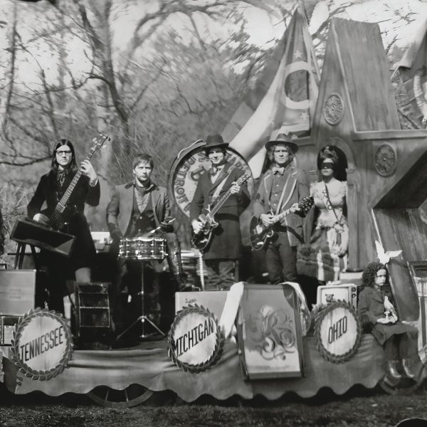 RACONTEURS – CONSOLERS OF THE LONELY LP2