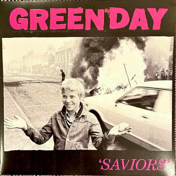 GREEN DAY – SAVIORS Limited Edition, Embossed Gatefold, 180g